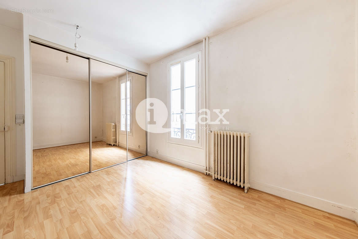 Appartement à LEVALLOIS-PERRET