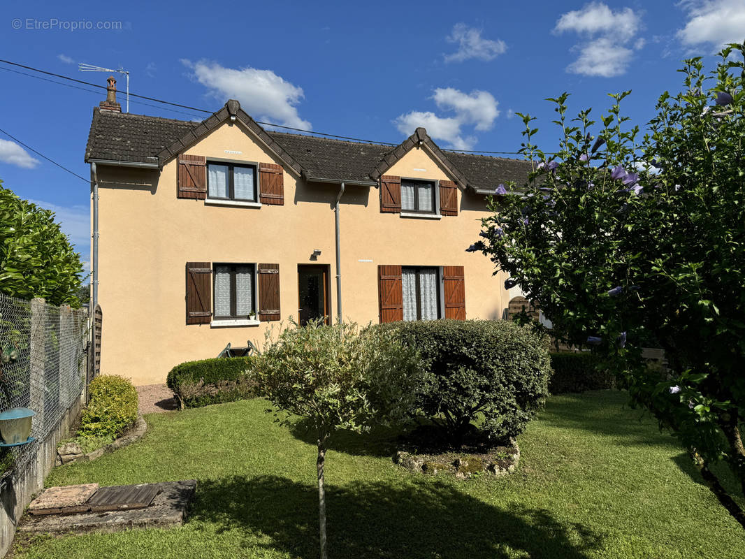 Maison à CORBIGNY