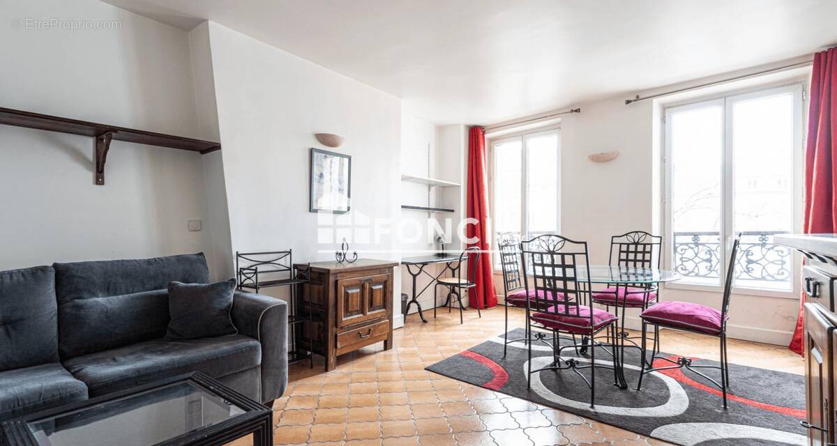 Appartement à PARIS-11E