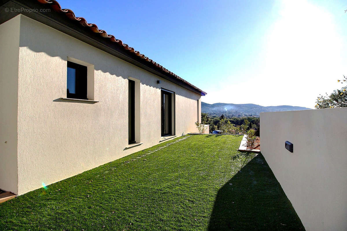 Maison à DRAGUIGNAN