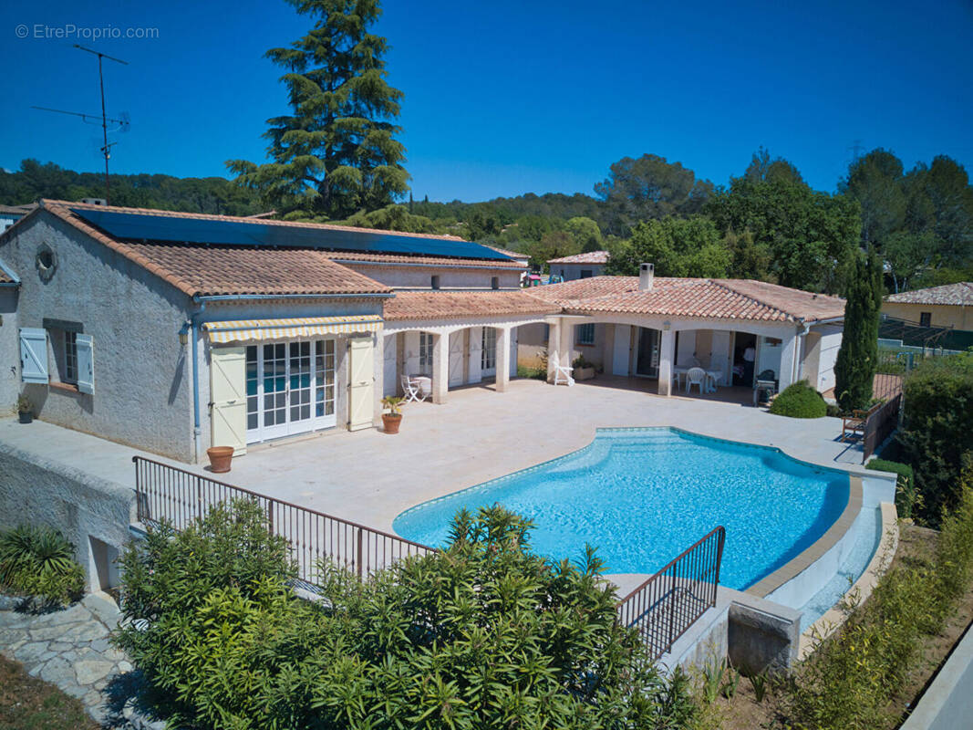 Maison à DRAGUIGNAN