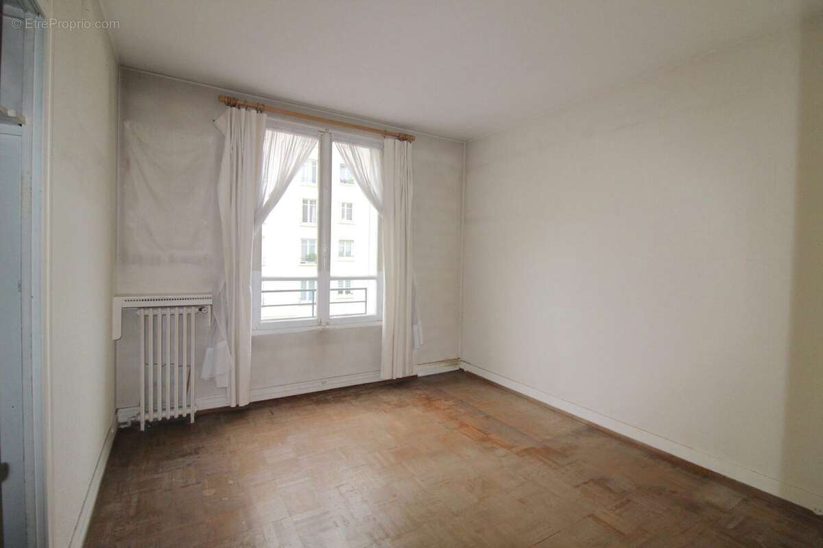 Appartement à PARIS-12E