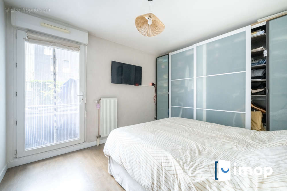 Appartement à GENNEVILLIERS