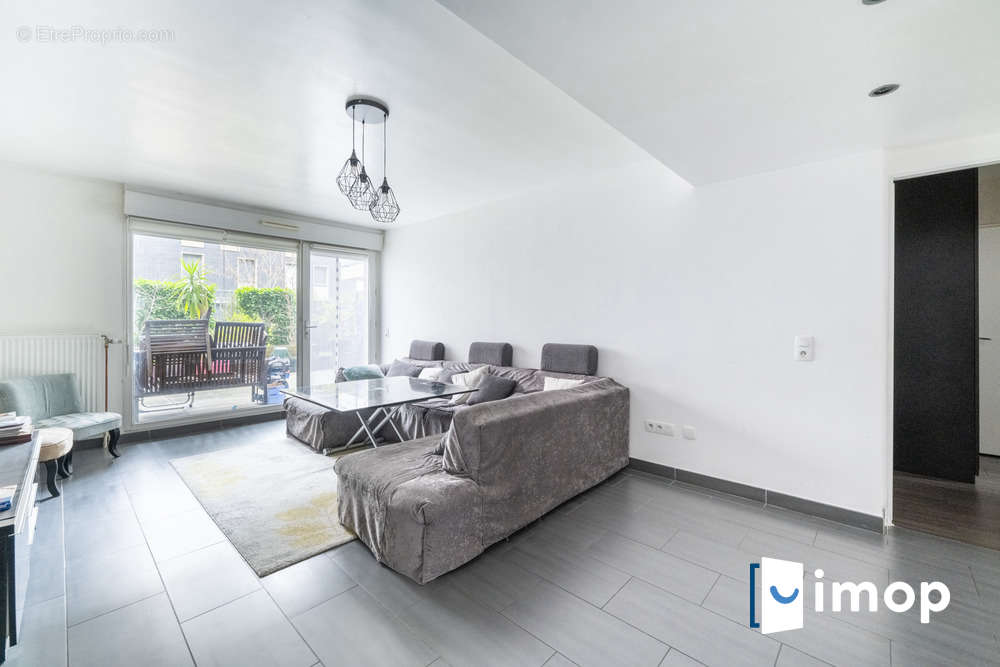 Appartement à GENNEVILLIERS