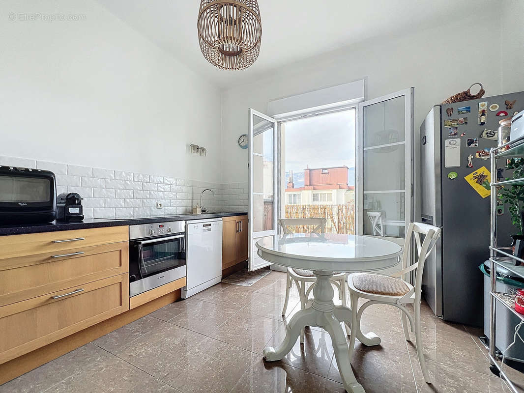 Appartement à GRENOBLE