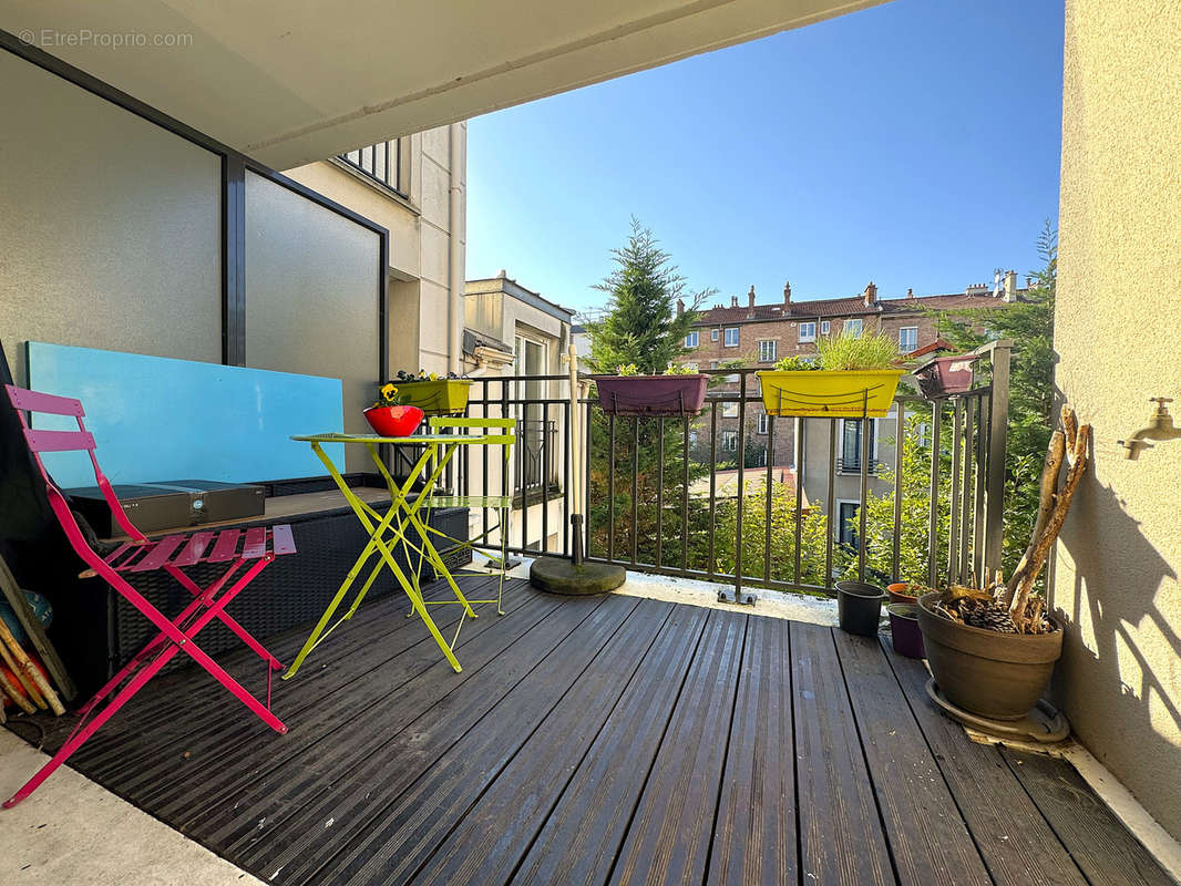 Appartement à PARIS-20E