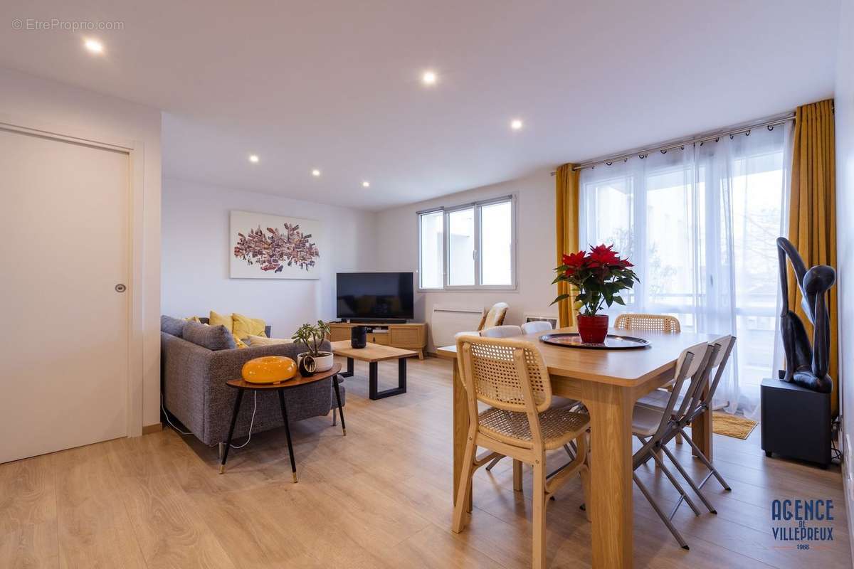 Appartement à PLAISIR