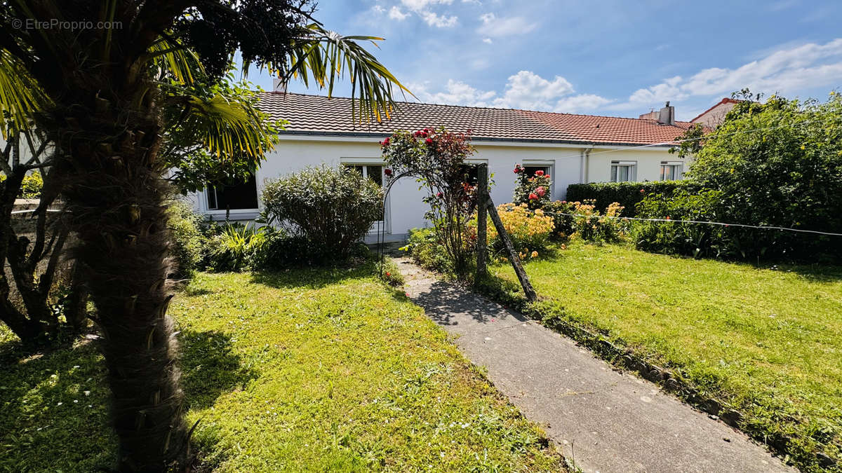 Maison à LES SORINIERES