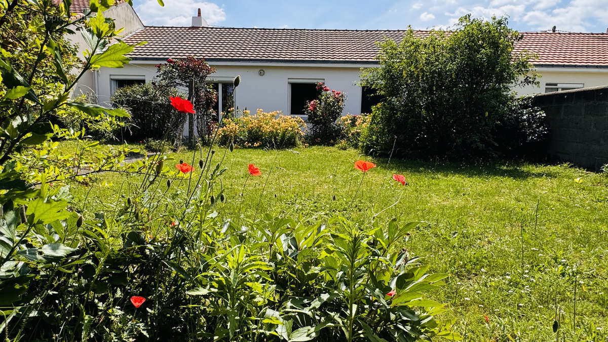 Maison à LES SORINIERES