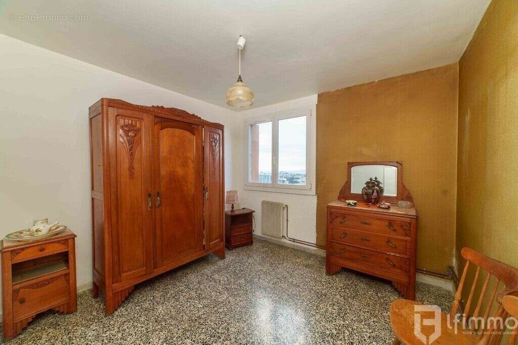 Appartement à MARSEILLE-9E