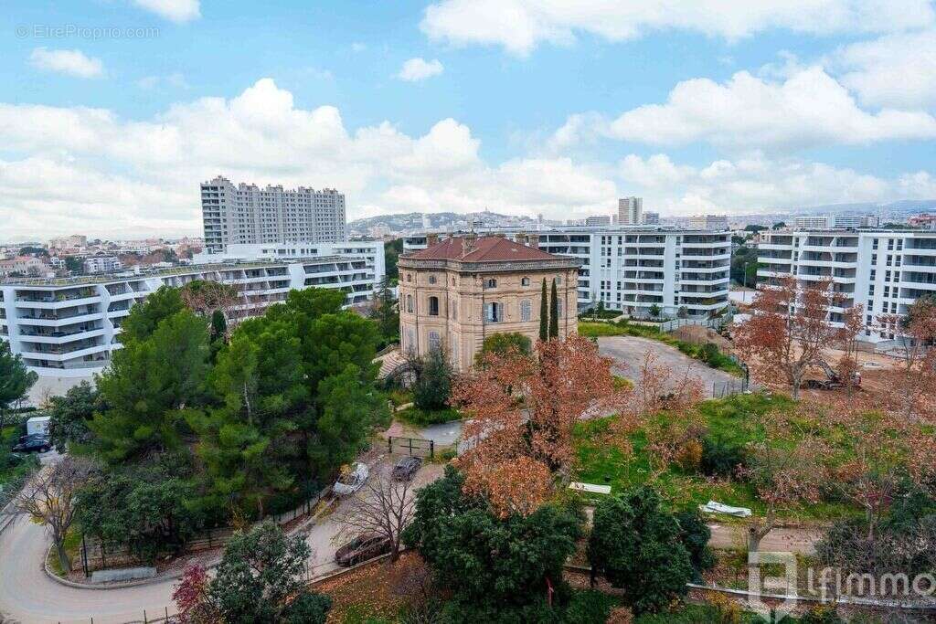 Appartement à MARSEILLE-9E