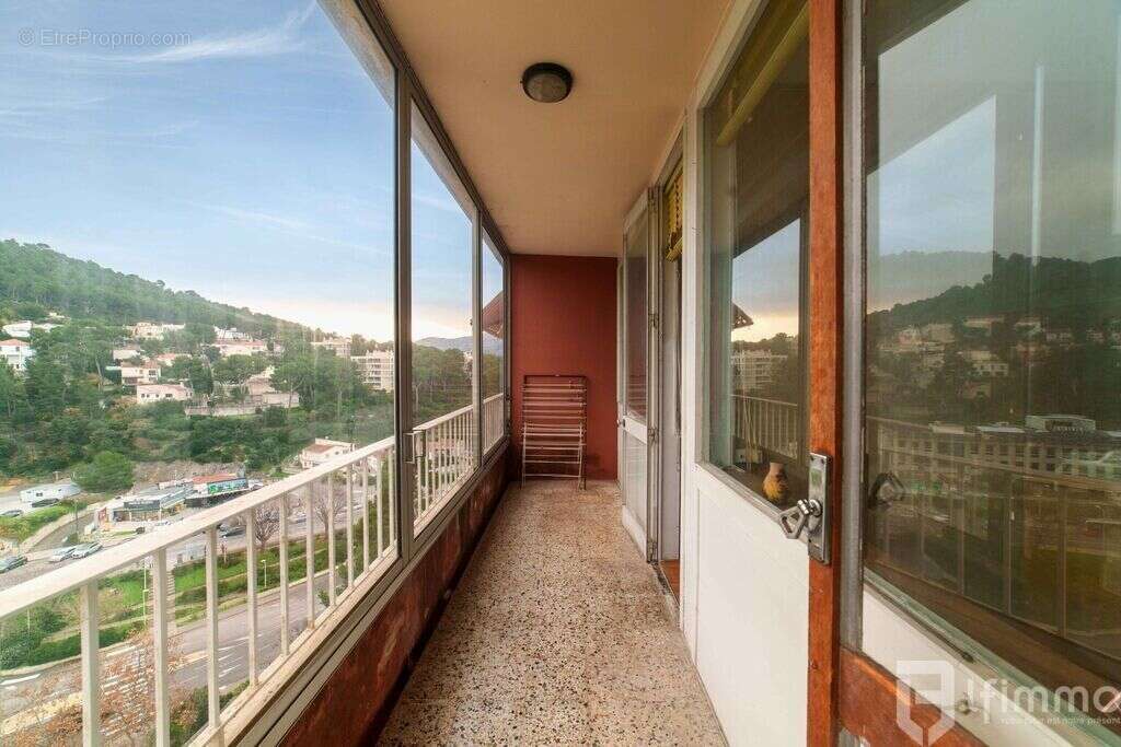 Appartement à MARSEILLE-9E