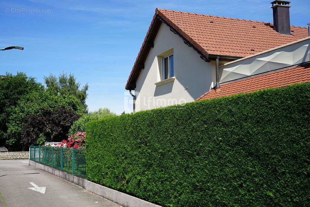 Maison à GOLBEY