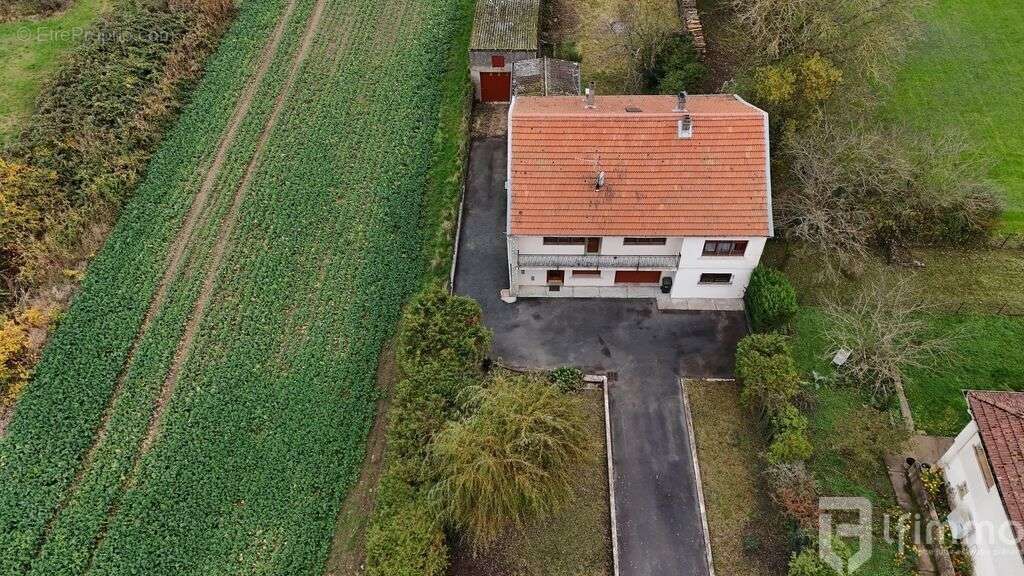 Maison à CHATEAU-SALINS