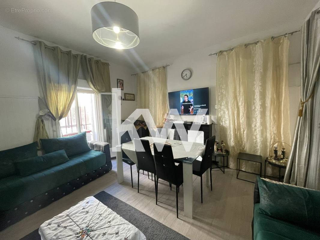 Appartement à NIMES