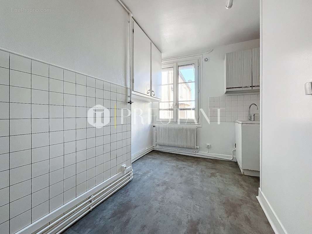 Appartement à VERSAILLES