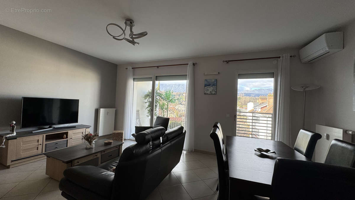 Appartement à AIX-LES-BAINS