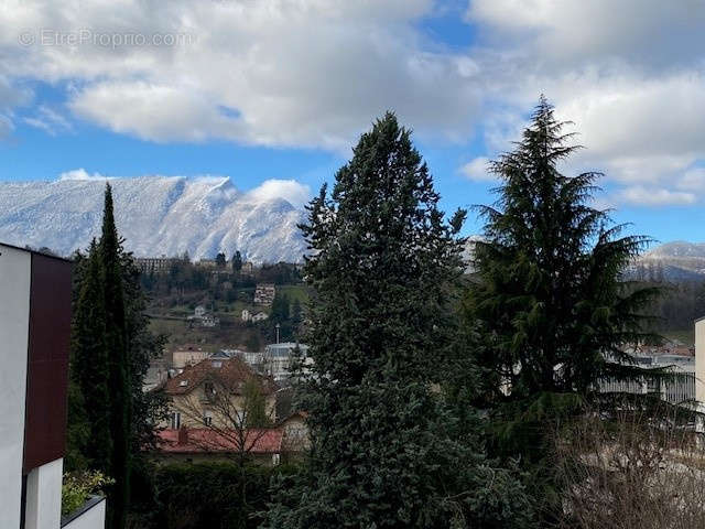 Appartement à AIX-LES-BAINS