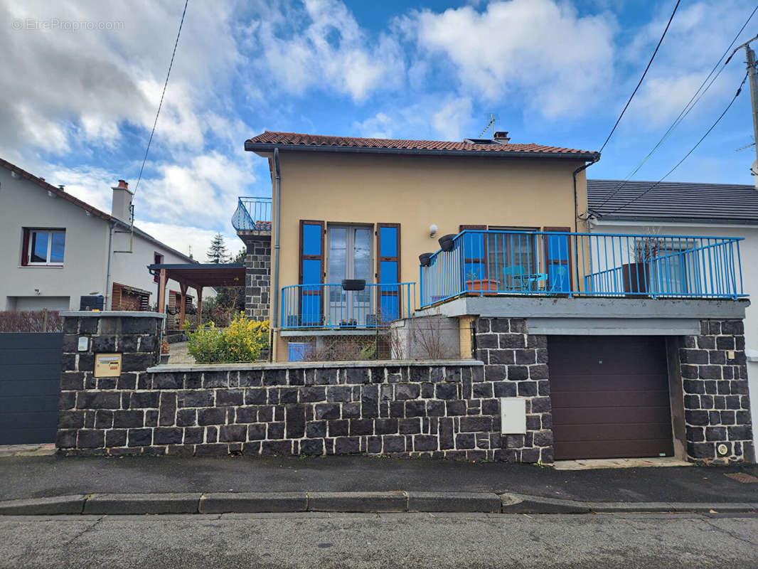 Maison à CLERMONT-FERRAND