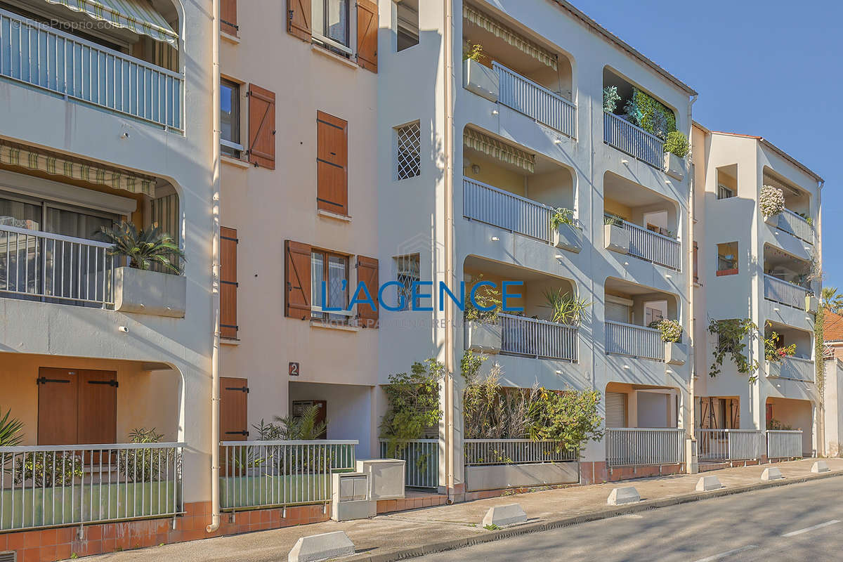 Appartement à HYERES