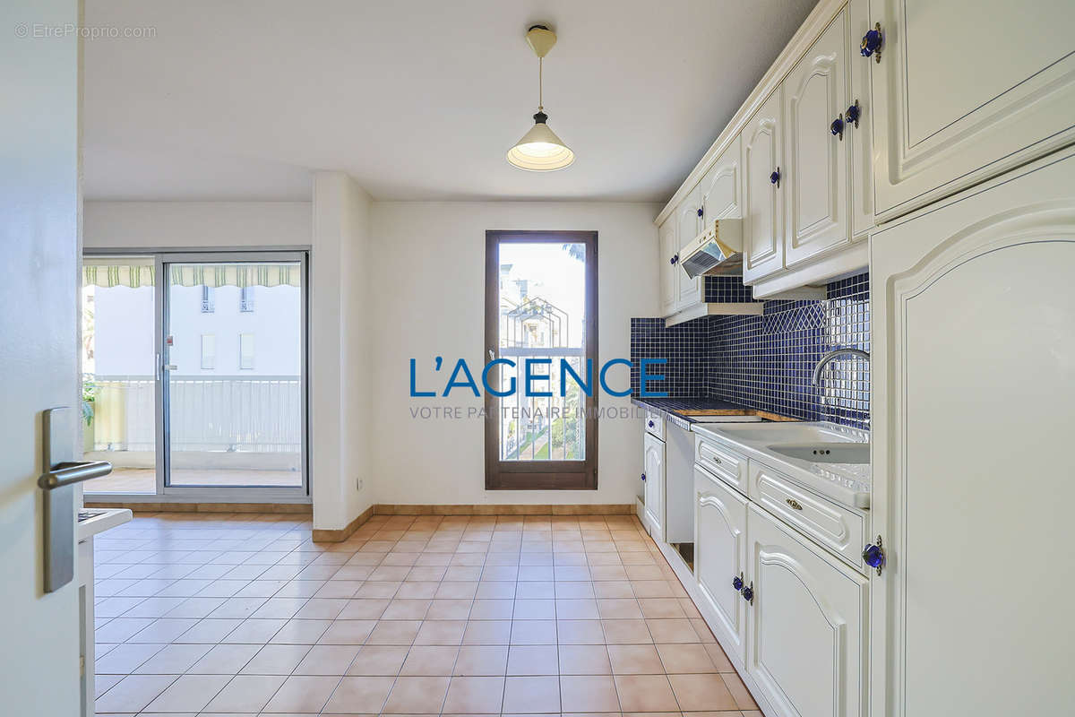 Appartement à HYERES