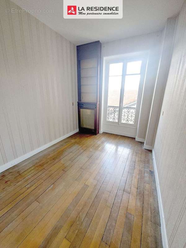 Appartement à VERSAILLES