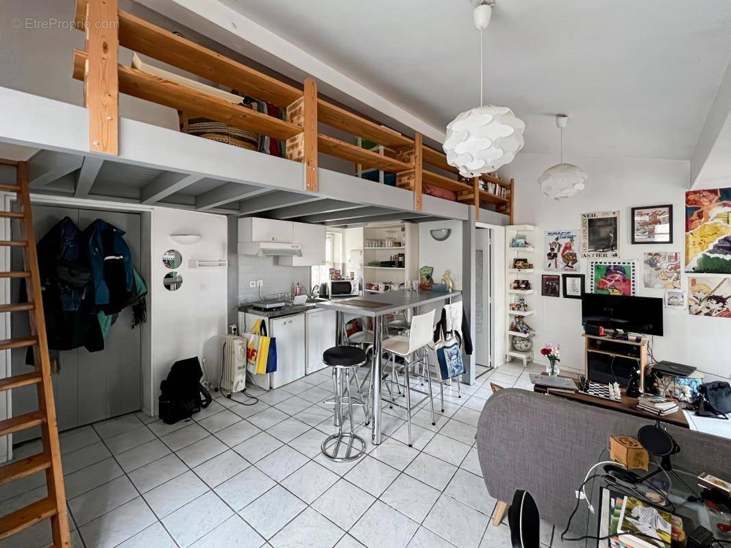 Appartement à LYON-5E