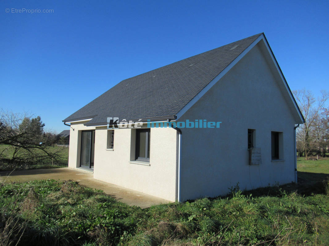 Maison à LALOUBERE