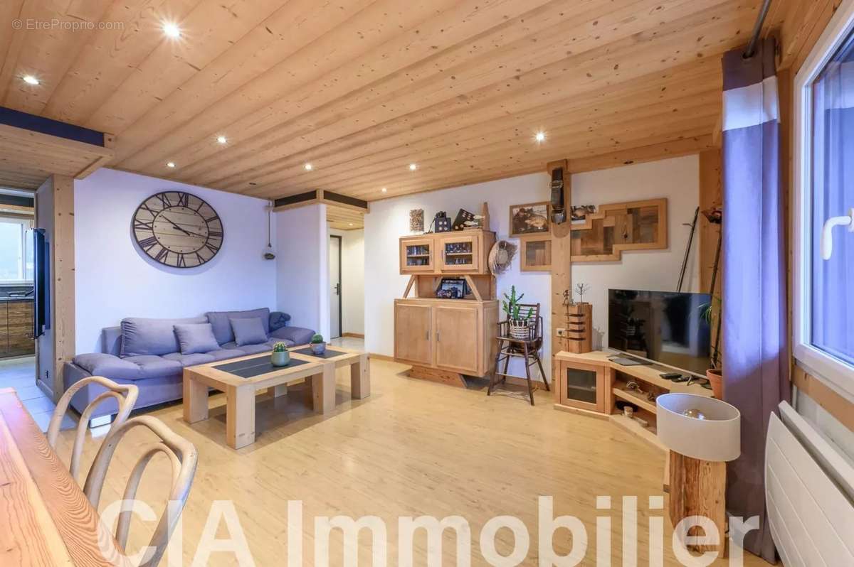 Appartement à SCIONZIER