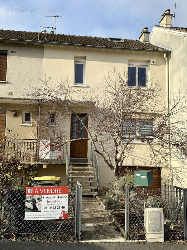 Maison à CORMONTREUIL