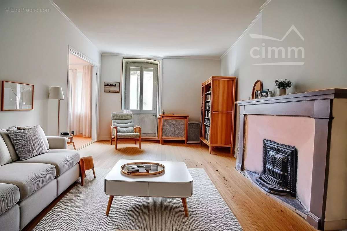 Appartement à LE TEIL