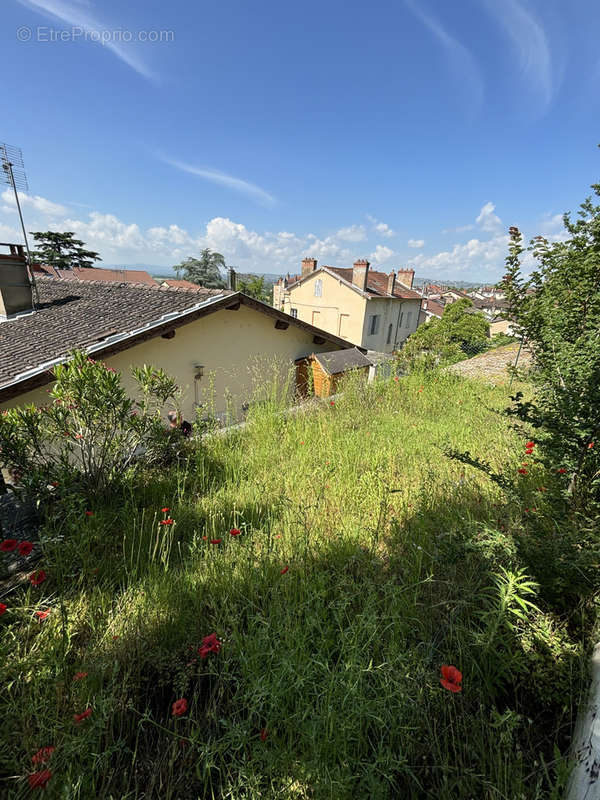 Appartement à TREVOUX