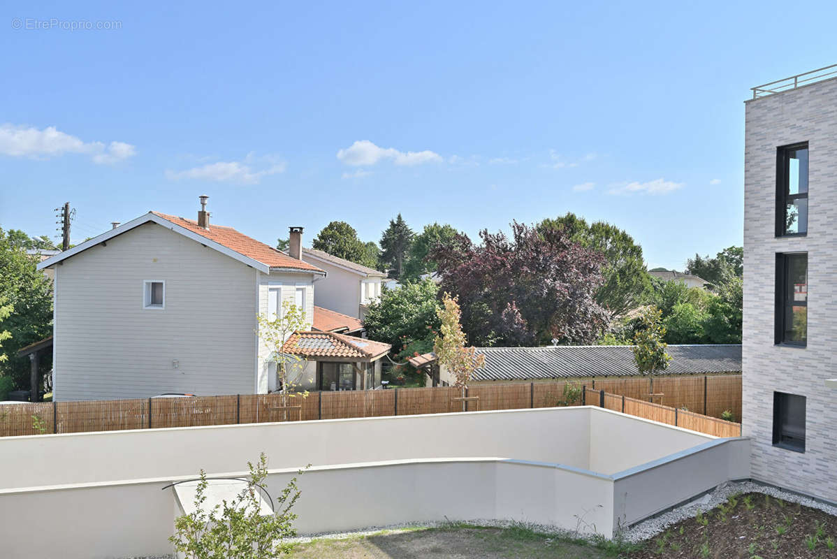 Appartement à PESSAC