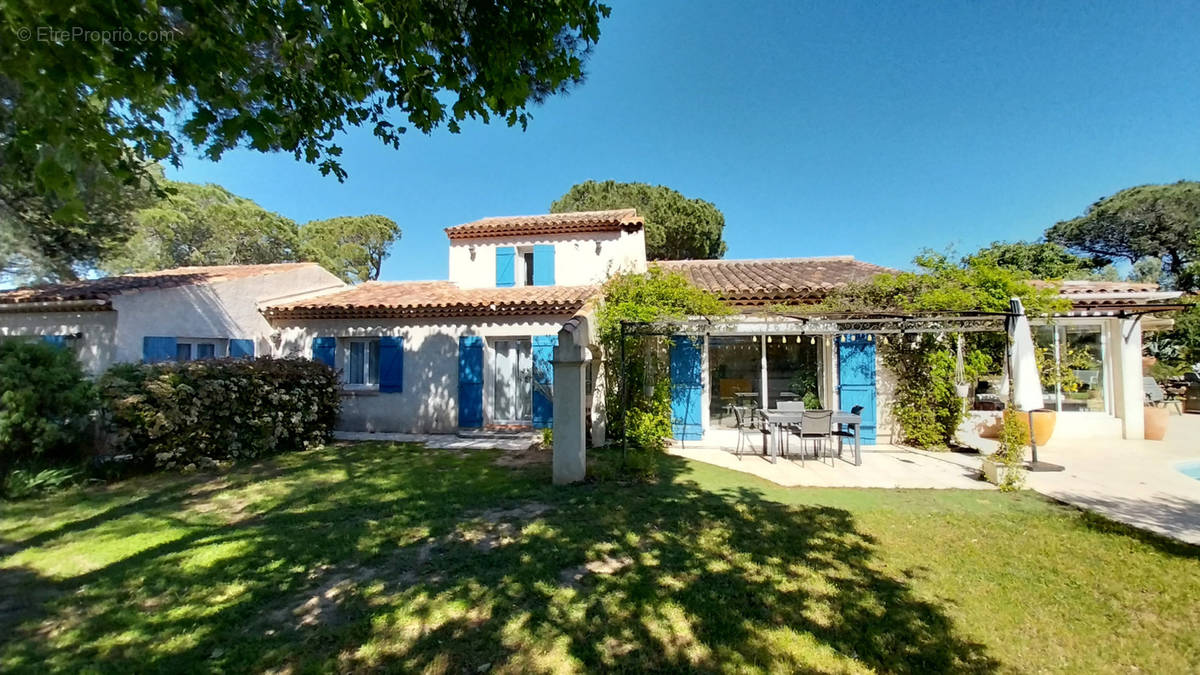 Maison à FREJUS