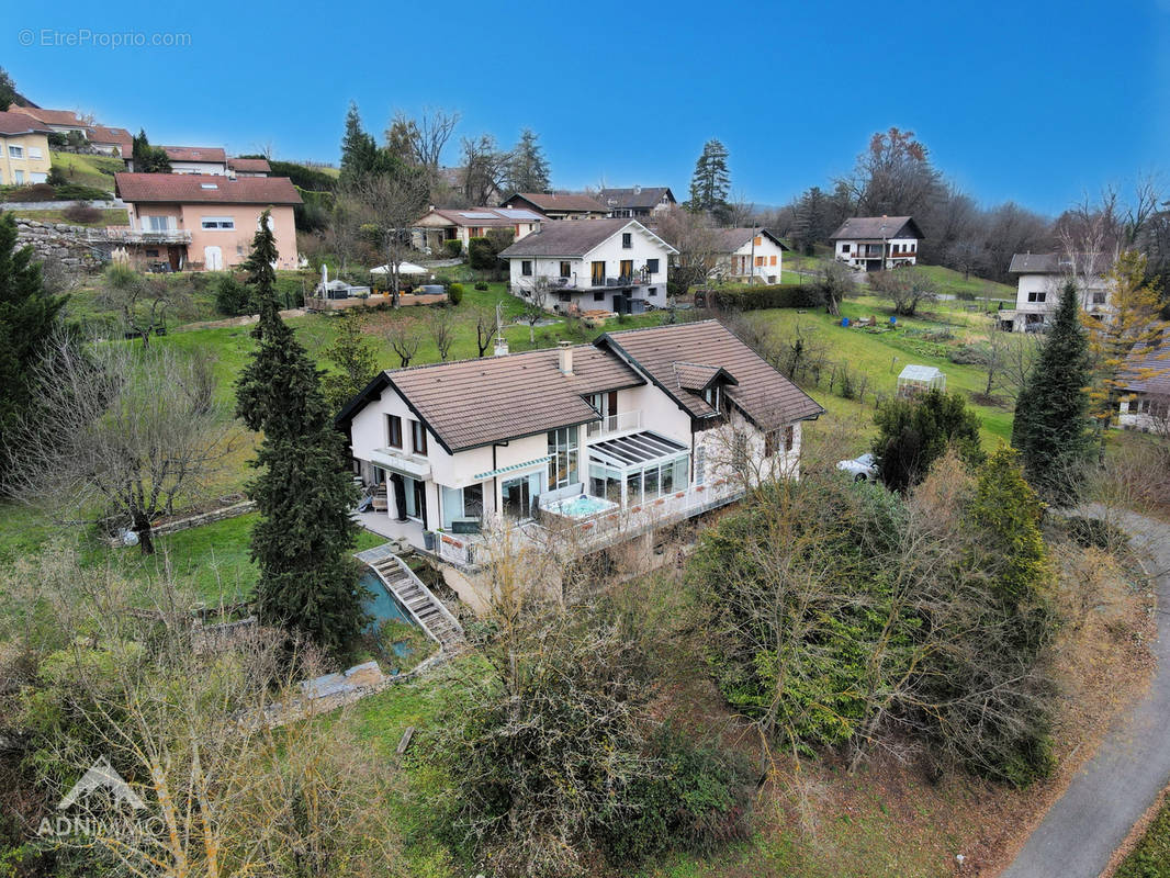 Maison à POUGNY