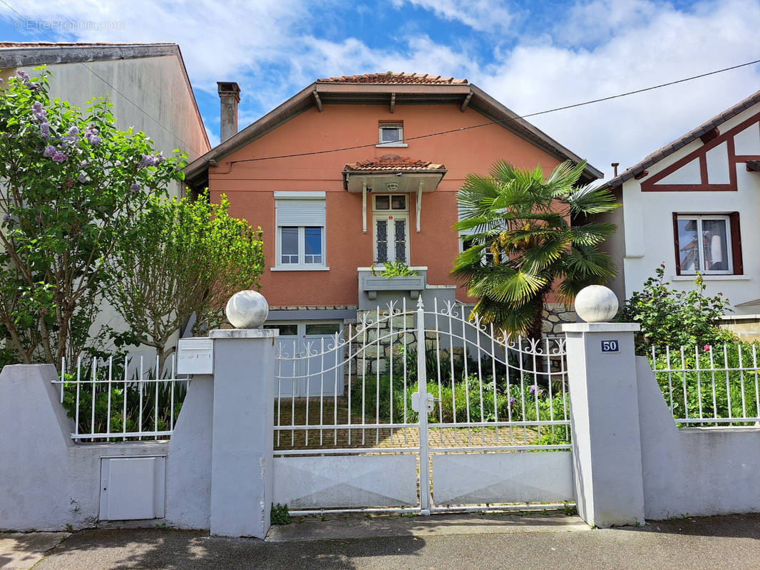 Maison à TARBES