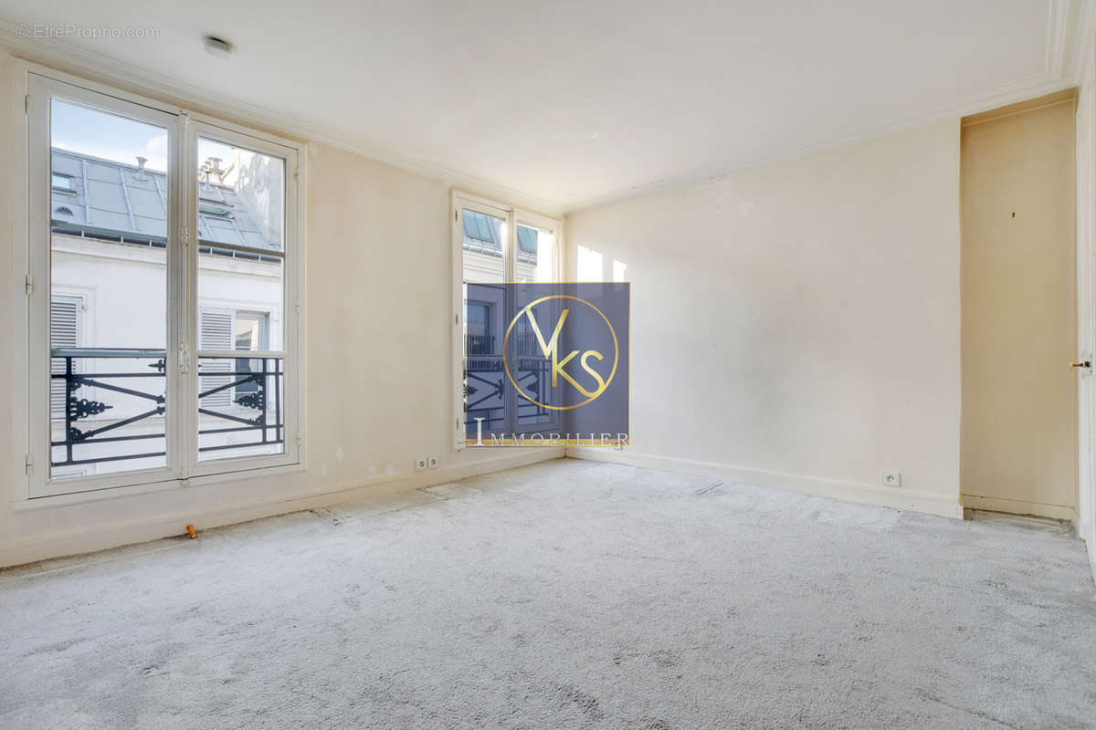 Appartement à PARIS-9E