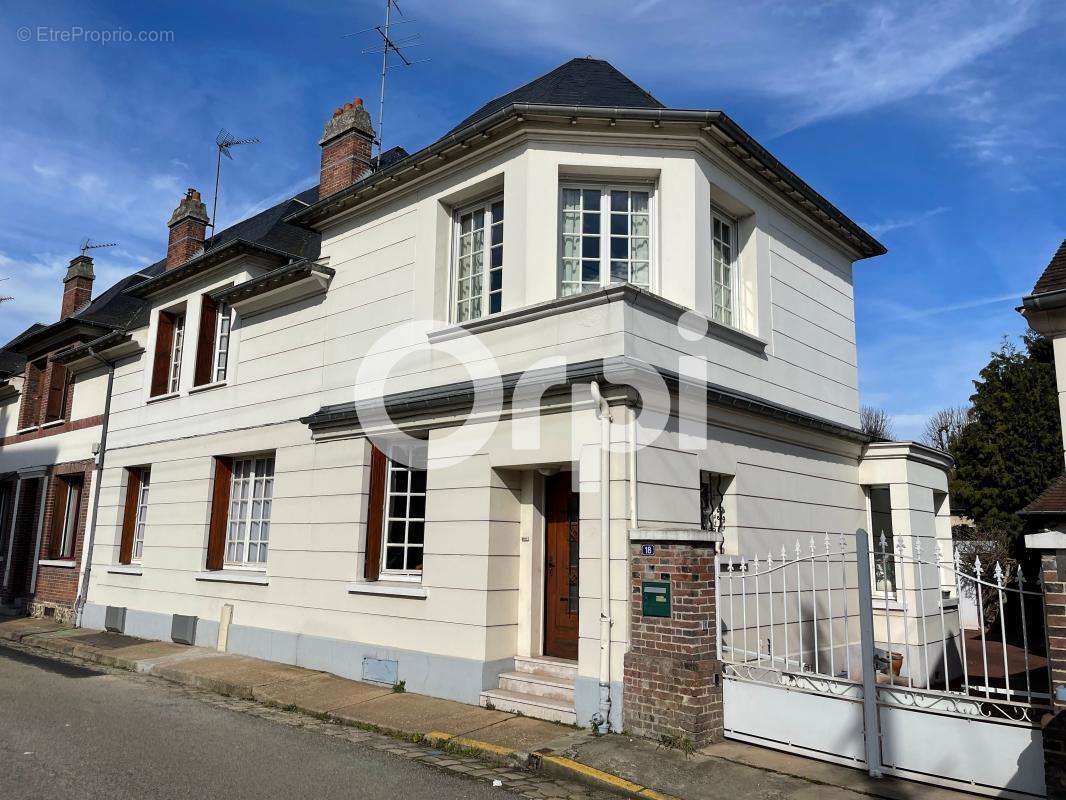 Maison à EVREUX