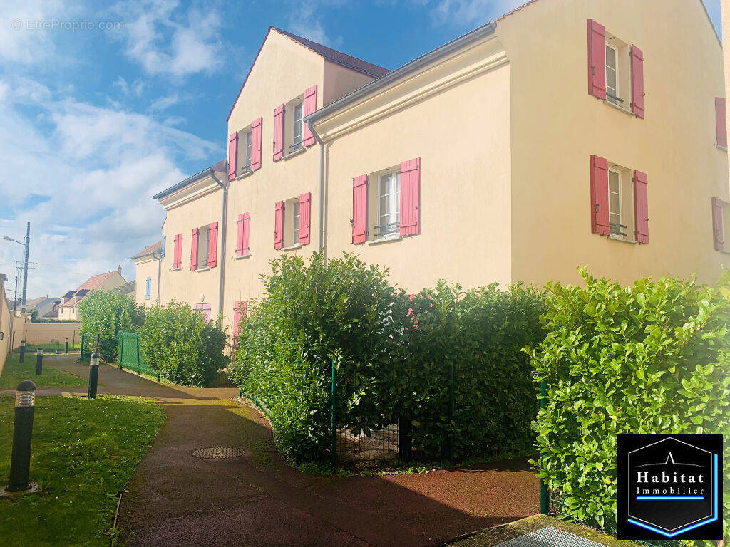 Appartement à NANTEUIL-LE-HAUDOUIN