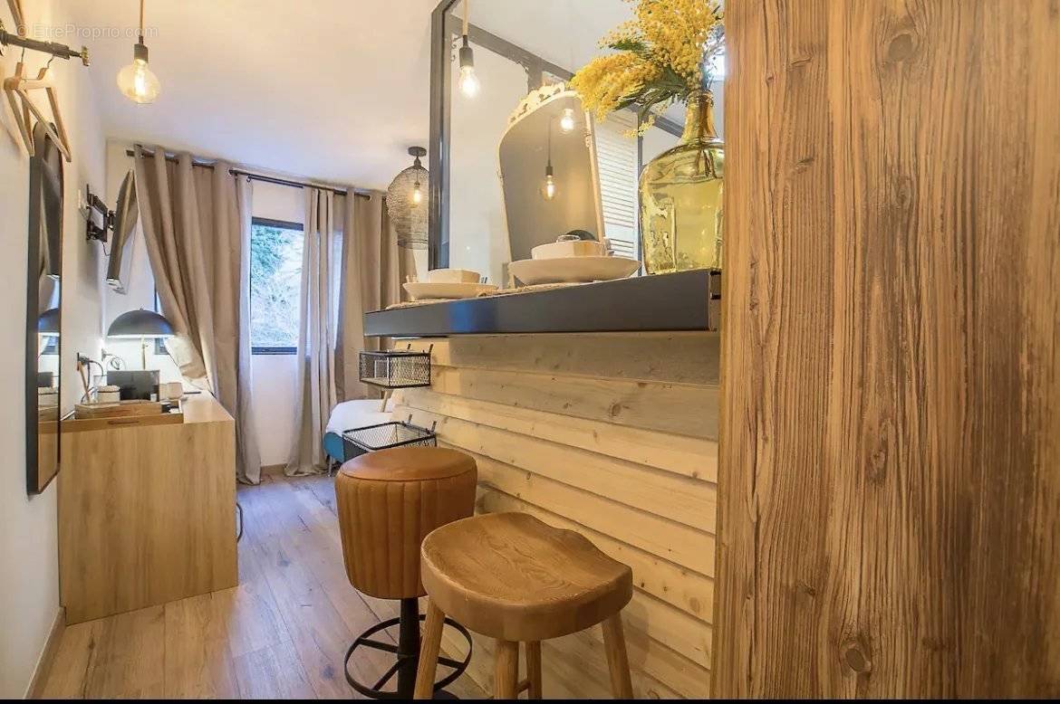 Appartement à MARSEILLE-7E