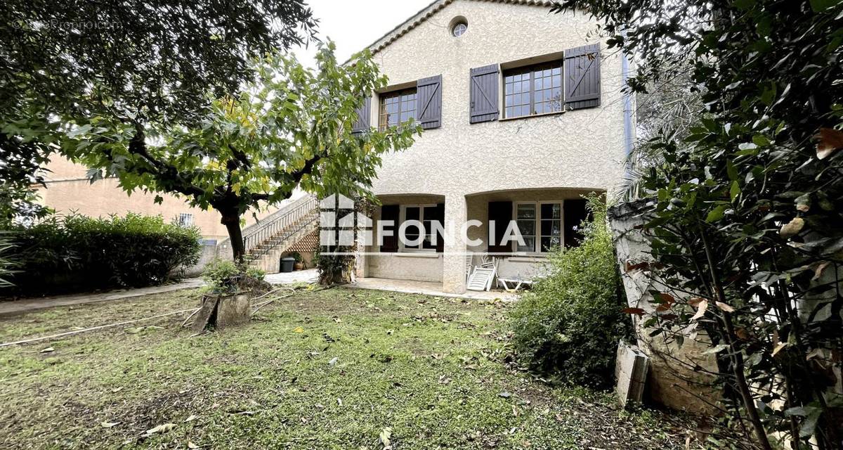 Maison à LA LONDE-LES-MAURES