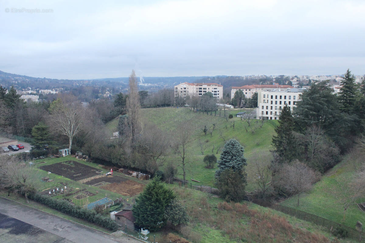 Appartement à CALUIRE-ET-CUIRE