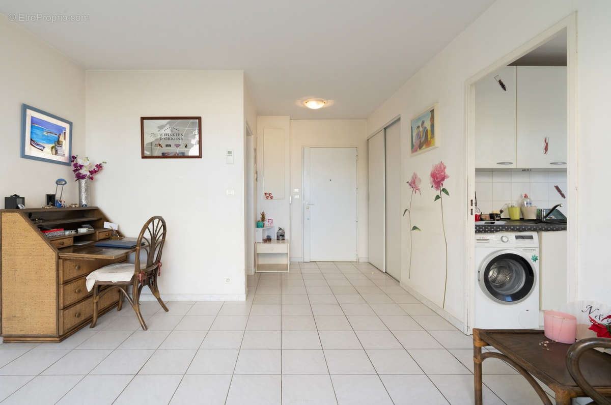 Appartement à MARSEILLE-8E