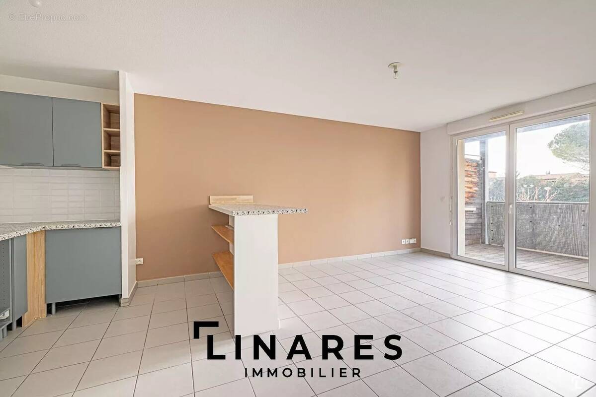 Appartement à MARSEILLE-12E