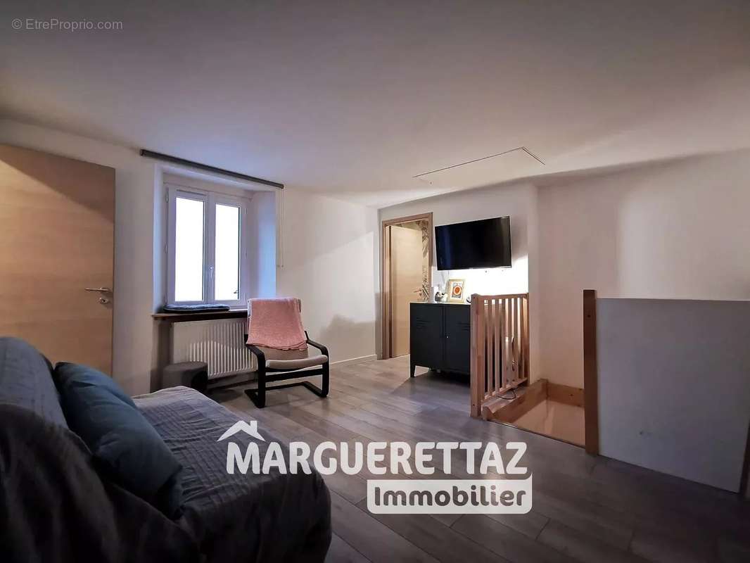 Appartement à BONNEVILLE