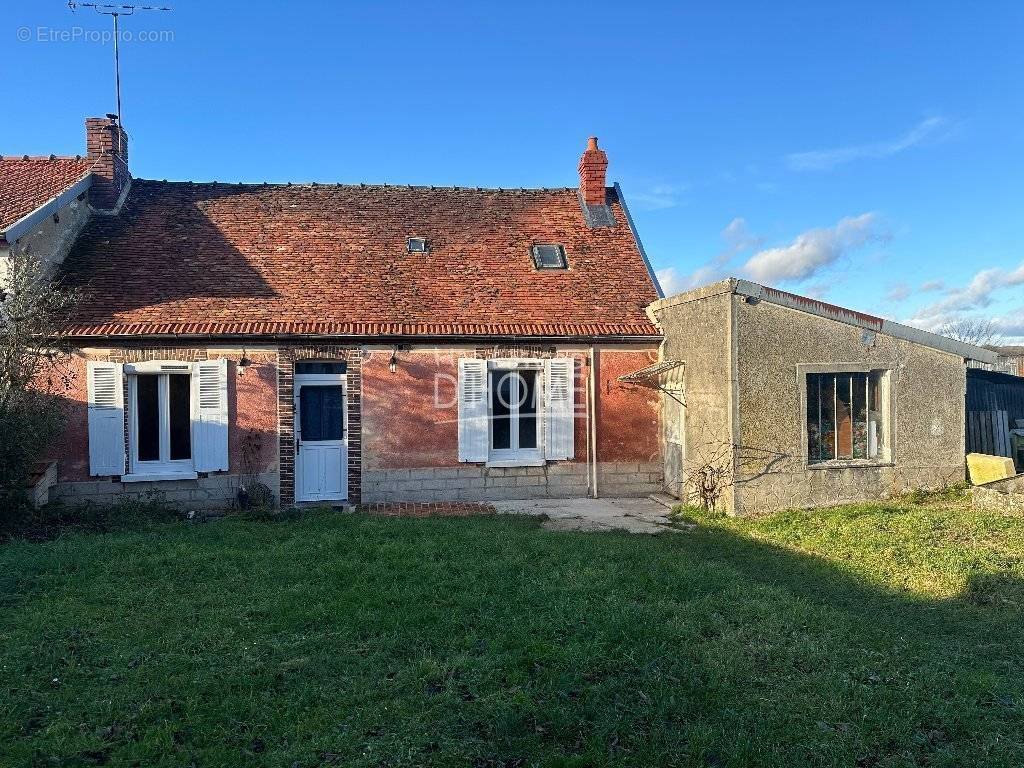 Maison à LA FERTE-GAUCHER