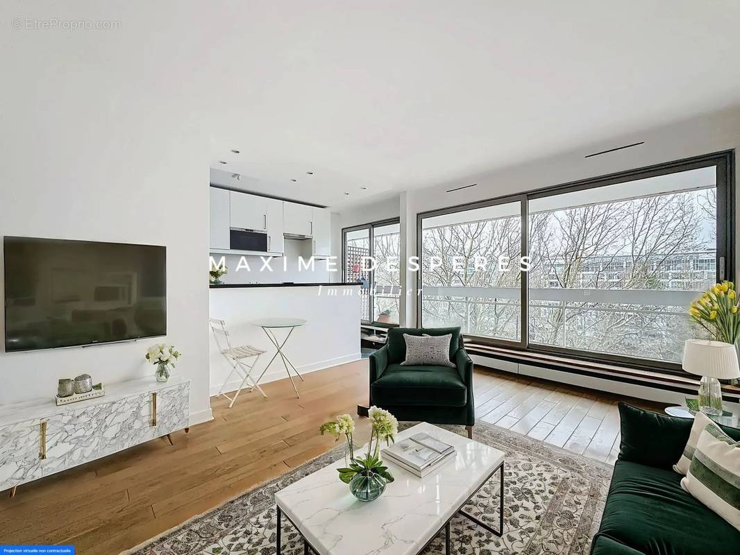 Appartement à NEUILLY-SUR-SEINE