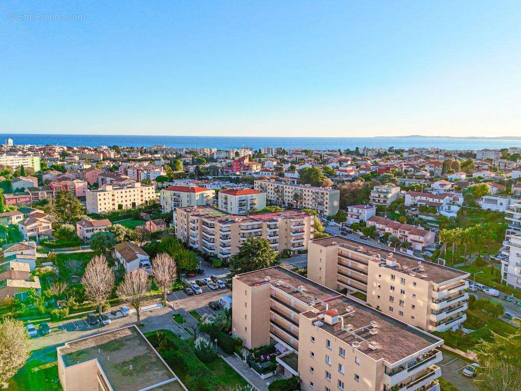 Appartement à CAGNES-SUR-MER