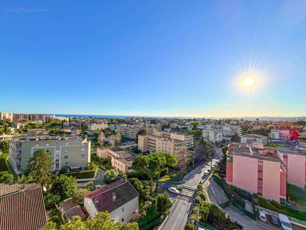 Appartement à CAGNES-SUR-MER