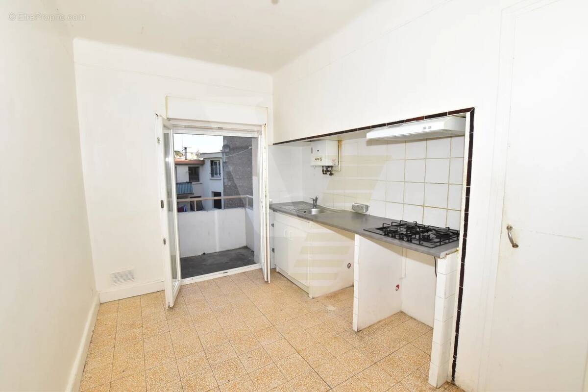 Appartement à BEZIERS